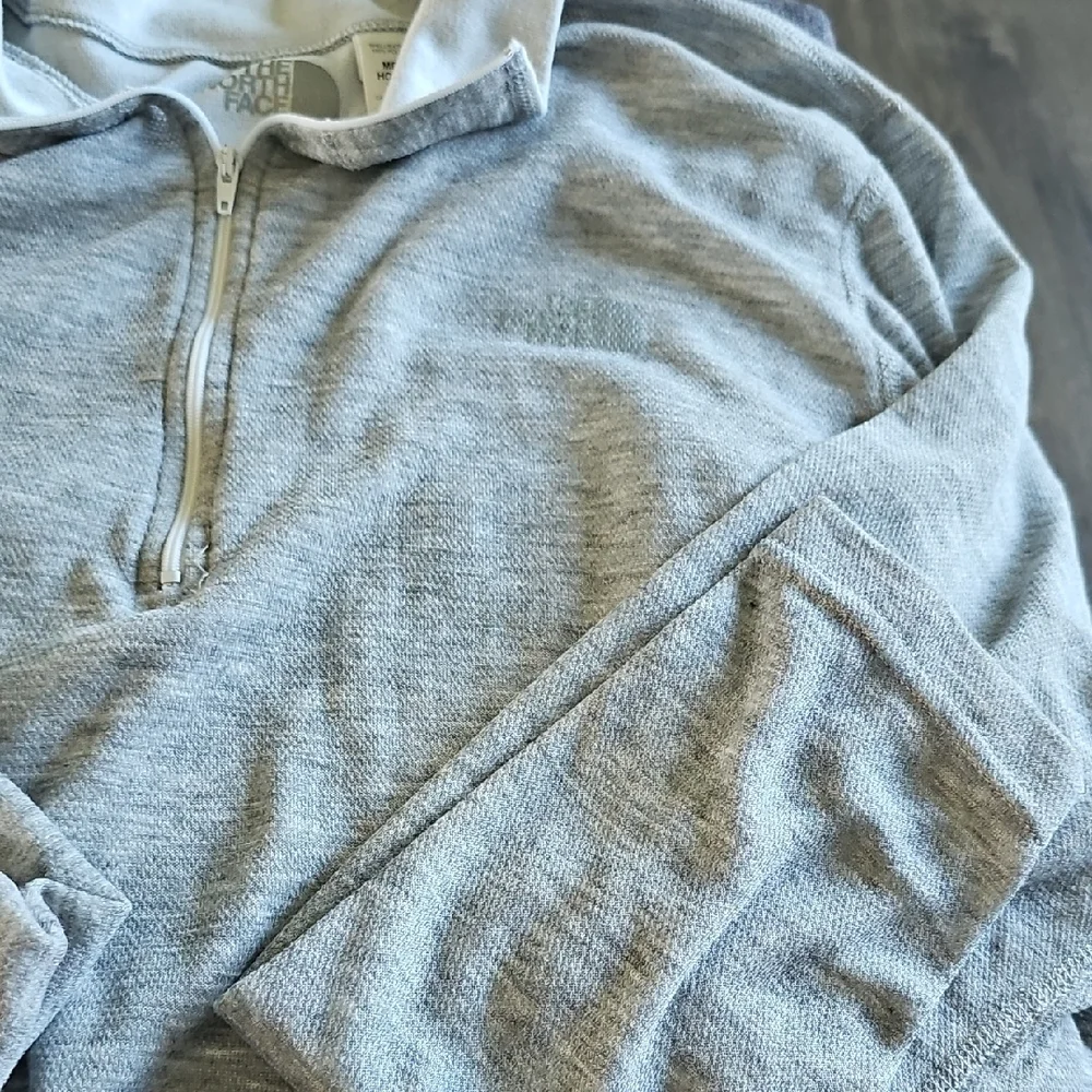 The North Face Shirt Men's Xlarge Sweatshirt Heather Gray Zip-Up Long Sleeve